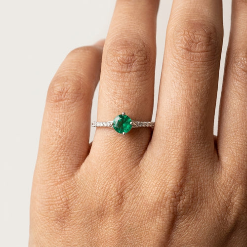 Emerald Grace Silver Ring